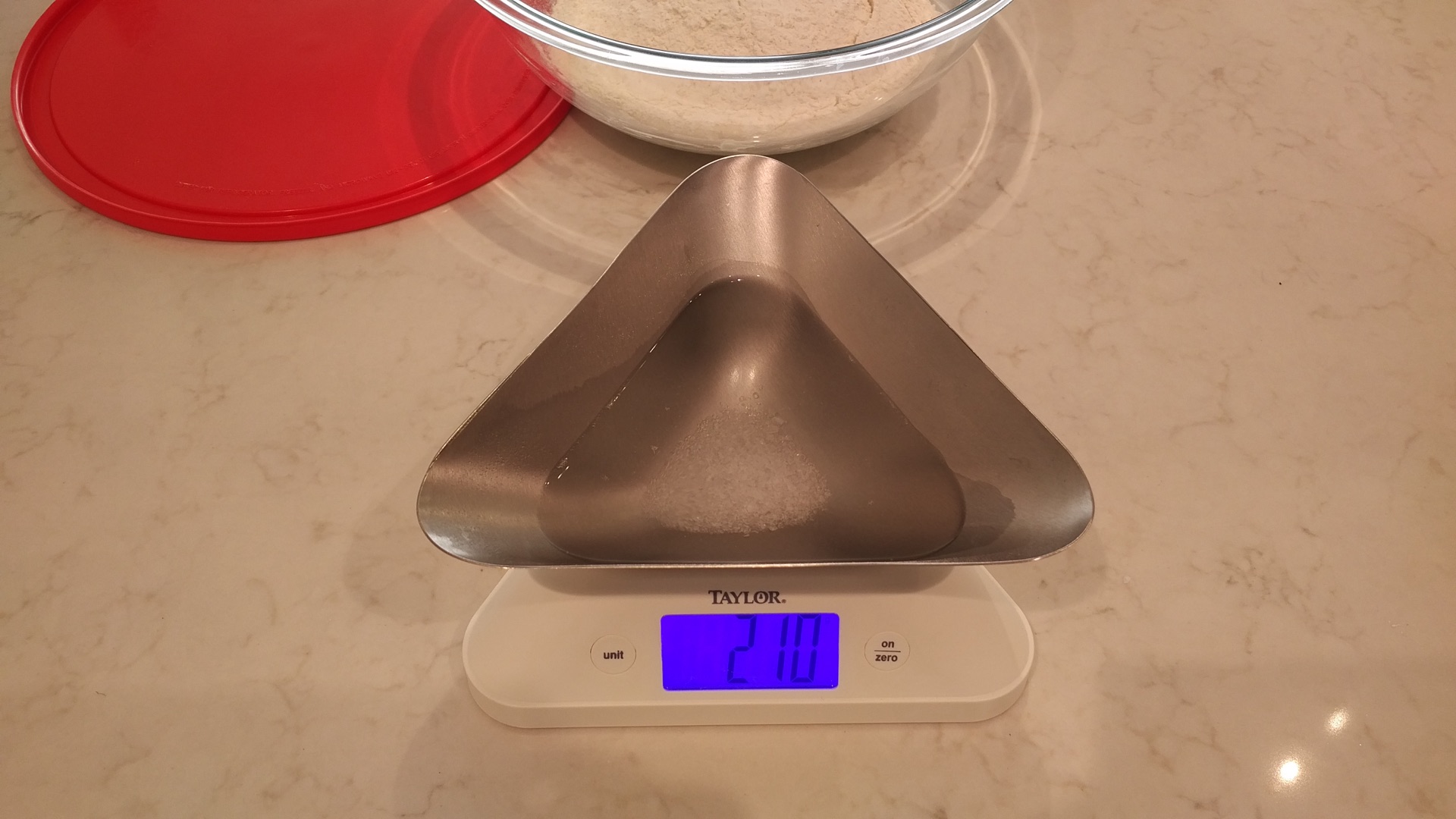 10g of salt